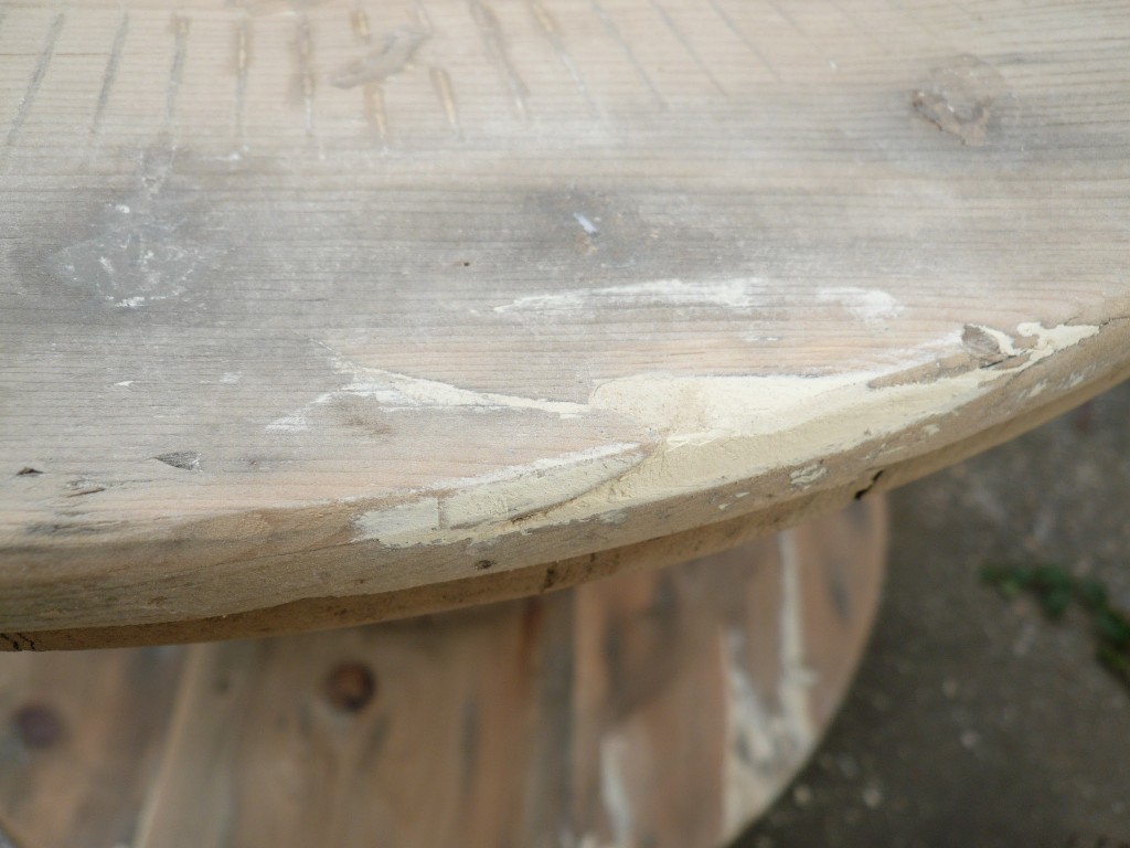 Edge showing putty filling